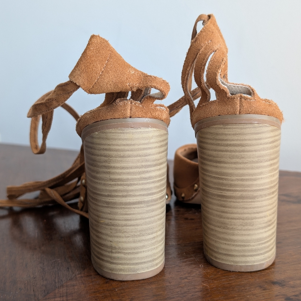 Seychelles Size 10 Tan Suede Leather Chunky Heel‎ Tie Up Closed Toe - Picture 6 of 8